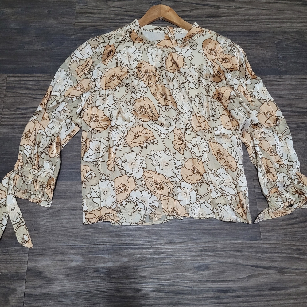 Floral Print Women's Top Size 10